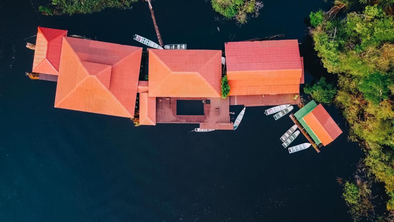 Amazon Arowana Lodge Careiro Exteriér fotografie