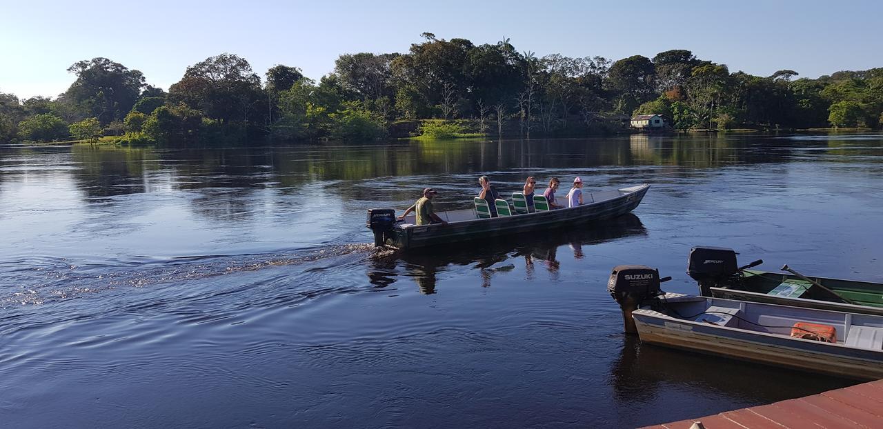 Amazon Arowana Lodge Careiro Exteriér fotografie